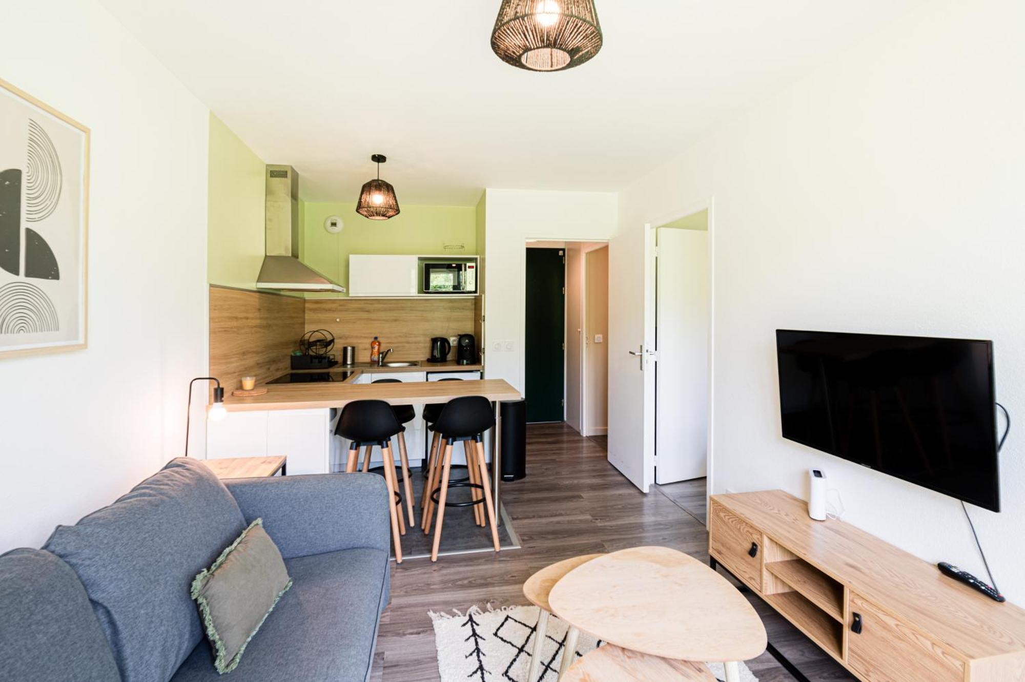 Appartement Cosy 5 Mins Honfleur Piscine Terrasse Equemauville Exterior photo